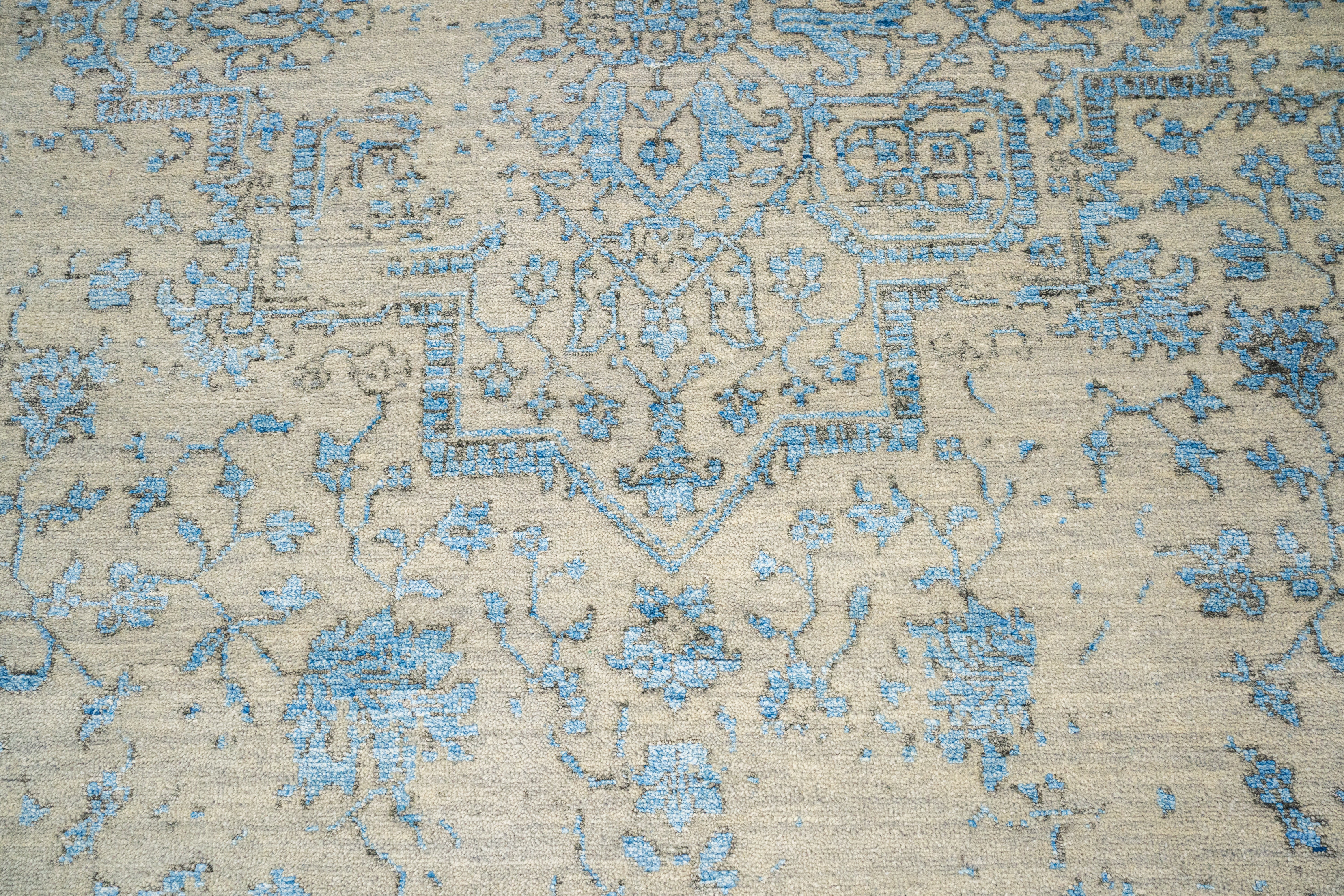 DIA - 1899 SERAPI Cinza Pastel e Azul Pedra da Lua